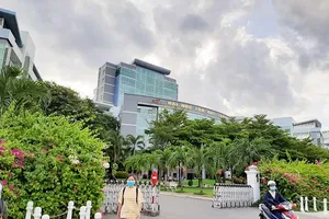 Vụ Trường ĐH Tôn Đức Thắng: Quyền của chủ quản tới đâu?