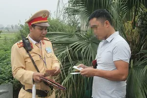 Cục CSGT nói về đề xuất phạt chủ xe không sang tên