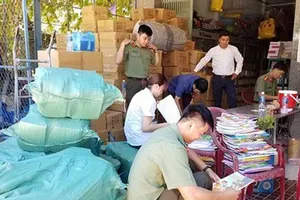 Phát hiện hơn 72.000 cuốn sách giáo khoa nghi in lậu