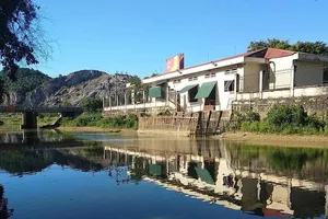 TP Vinh xôn xao tin lấy nước sông ô nhiễm làm nước máy