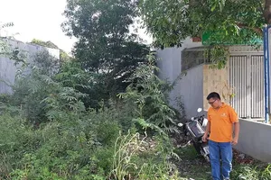 Vướng mắc đất đai khó gỡ ở Hóc Môn