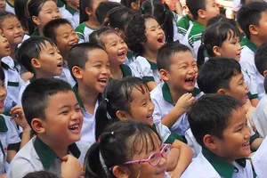 ‘Nóng’ tuyển sinh đầu cấp