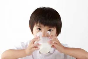 Uống quá nhiều sữa vẫn thiếu máu, thiếu sắt