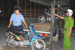 Đặt tiền bảo lãnh xe vi phạm: Thuận cho dân, tiện cho CSGT