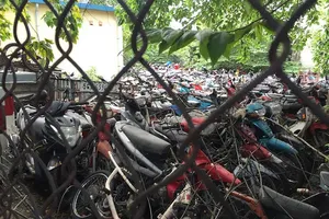 Dùng tiền bảo lãnh ‘xe cưng’ khi vi phạm: Giải pháp hay!