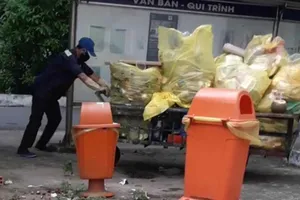 Rác thải Bệnh viện Phạm Ngọc Thạch bị… đánh cắp!