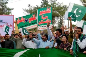 Ấn Độ quyết bỏ điều 370, Kashmir sợ hãi và giận dữ