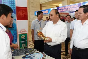 Thủ tướng: ‘Miền Trung phải bàn tiến chứ không bàn lui’