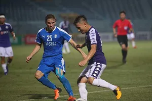 Quang Hải ‘trở lại’, ông Park vui một nửa