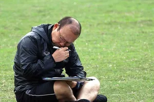 Tiếc cho Văn Quyết nhưng cần tôn trọng quyết định của ông Park