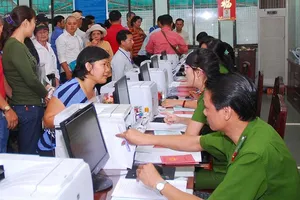 Công an TP.HCM giải đáp về việc làm căn cước công dân