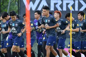 Châu Á cứ như trẩy hội ngày 5-9