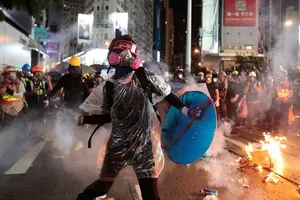 Khi nào Trung Quốc sẽ mất kiên nhẫn với Hong Kong?