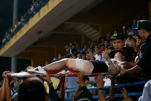 Ai tiếp tay cho cái ác lộng hành?