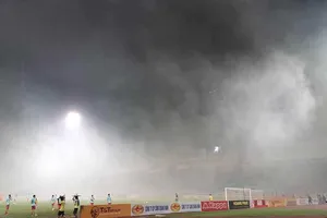 Sự cố sân Hàng Đẫy và vai trò của FIFA