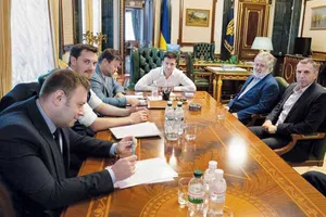 Tổng thống Ukraine trước nghi vấn dính líu tài phiệt