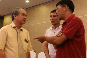 ‘Chung độ’ cho bầu Đức!