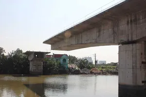 Hơn 7 năm, cầu Phước Lộc vẫn nằm ‘chờ’ nối liền