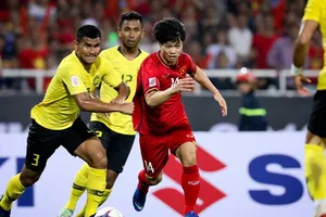 Đá tấn công Malaysia!