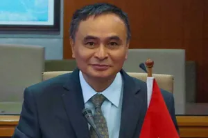 10 giải pháp cho Việt Nam từ vụ tàu Địa chất hải dương 8