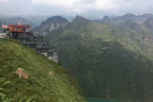 Phải trả lại nguyên trạng đỉnh Mã Pì Lèng