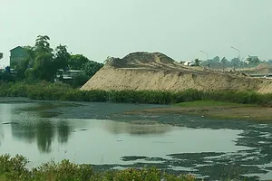 Dân kiện vì bồi thường đất theo hạn mức bình quân