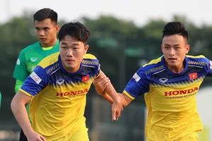 Xuân Trường không cô đơn khi qua Hàn Quốc giải phẫu