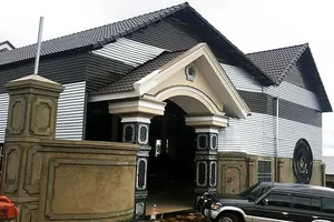 Phạt DN xây biệt thự trên đất thuê làm chợ 40 triệu đồng