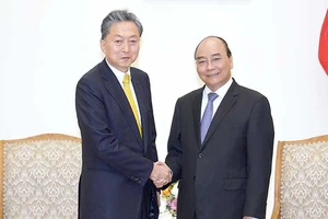 Thủ tướng tiếp viện trưởng Viện Nghiên cứu Đông Á