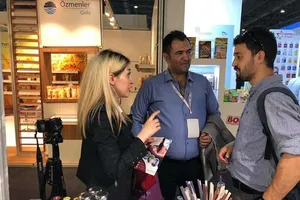 Giảm rác thải nhựa ra môi trường từ ống hút rau củ