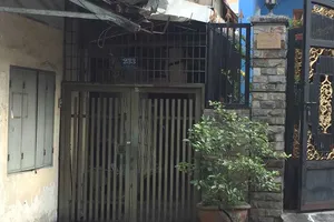 Cụ 94 tuổi kiện cụ 100 tuổi vì lối đi chung