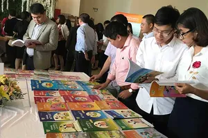 Thay đổi thẩm quyền lựa chọn SGK: Không lo lợi ích nhóm