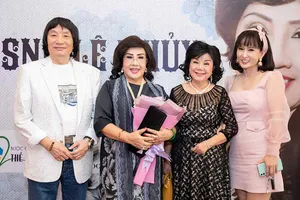 Cô đào Lệ Thủy dễ thương chân chất 