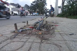 ‘Bàn chông’ trên vỉa hè