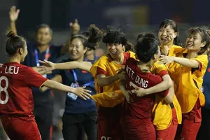 Bóng đá nữ, VN-Philippines (2-0): Tái ngộ Thái Lan ở chung kết
