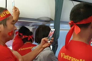 Quốc ca Việt Nam át cả tiếng động cơ máy bay tại SEA Games 30