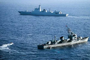 Chặn đứng tham vọng của Trung Quốc ở biển Đông