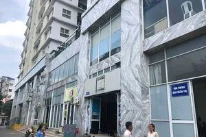 Chủ đầu tư hết cửa ‘vẽ’ thêm tầng để trục lợi