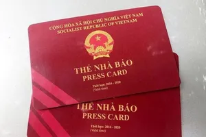 Thẻ nhà báo do hai cựu bộ trưởng ký có còn hiệu lực?