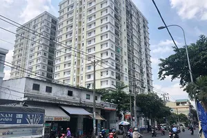 Phạt tiền tỉ chủ đầu tư chậm làm sổ hồng