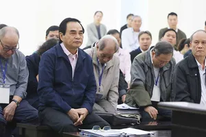 Luật sư đề nghị tha cho bị cáo gây hại ngàn tỉ