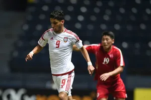 Mong UAE và Jordan… đá thật