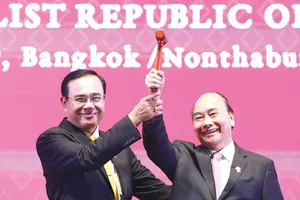 Năm 2020 Thế giới nhìn ‘sứ mệnh kép’ của Việt Nam