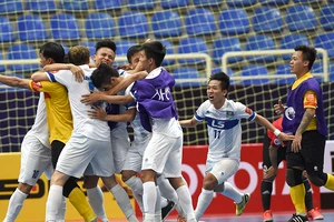 V-League thở bằng nhãn hàng ‘nuôi’ futsal