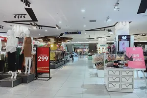 Trung tâm thương mại o bế ‘thượng đế’ thời dịch Corona