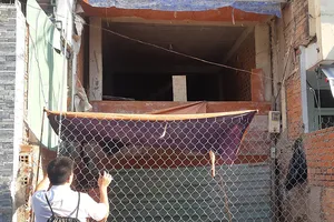 Trần ai khiếu nại sau khi xây nhà theo giấy phép