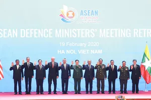 Hợp tác nội khối các vấn đề quốc phòng-an ninh chiến lược