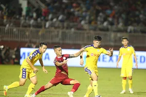 Ai muốn soán ngôi đội bóng của bầu Hiển?