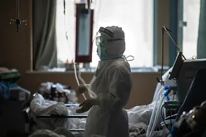 COVID-19: Nguy cơ cao bùng nổ đại dịch toàn cầu