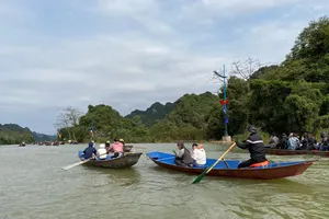 Nhiều bên cùng hợp sức kích cầu du lịch